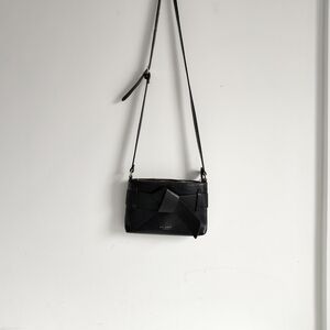 Elegant Black Crossbody Bag